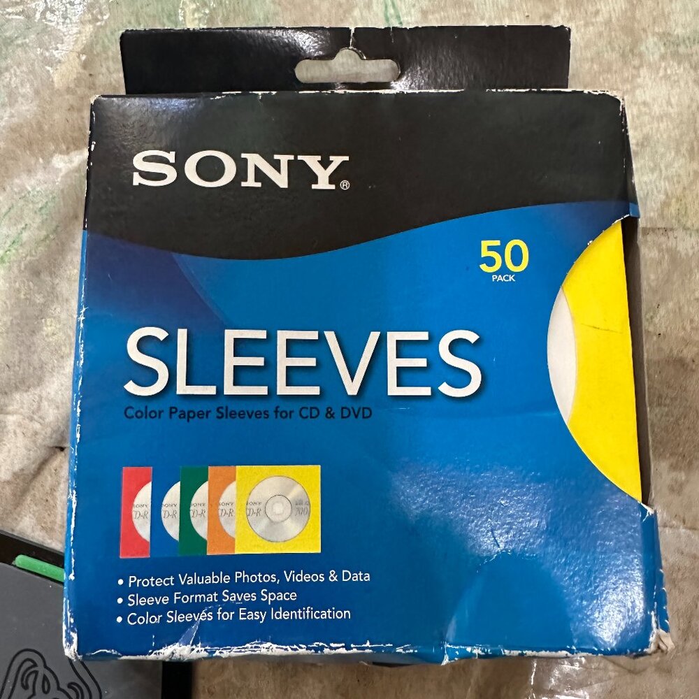 Sony Color Paper Disk Sleeves For CD DVD 50 Pack 50ACCPSX 5 Colors